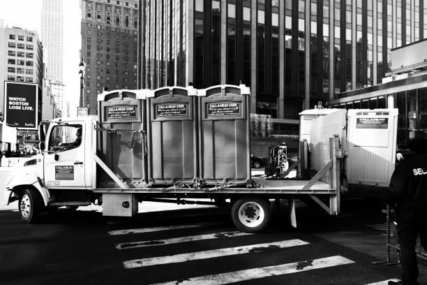 Best Portable toilet rental cost  in Glencoe, FL